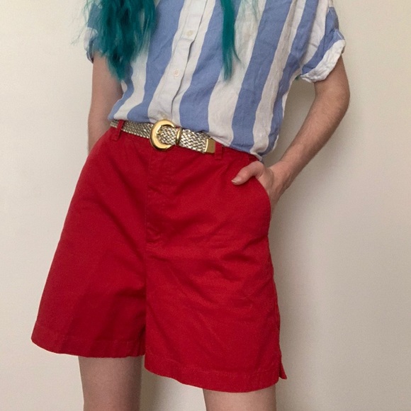 Cherry Red Vintage Highwaisted shorts - Picture 3 of 4